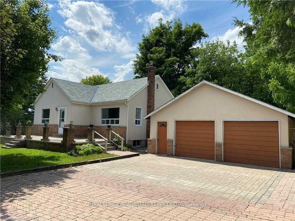 235-lakeshore-road-w-oakville-ontario-w12877544