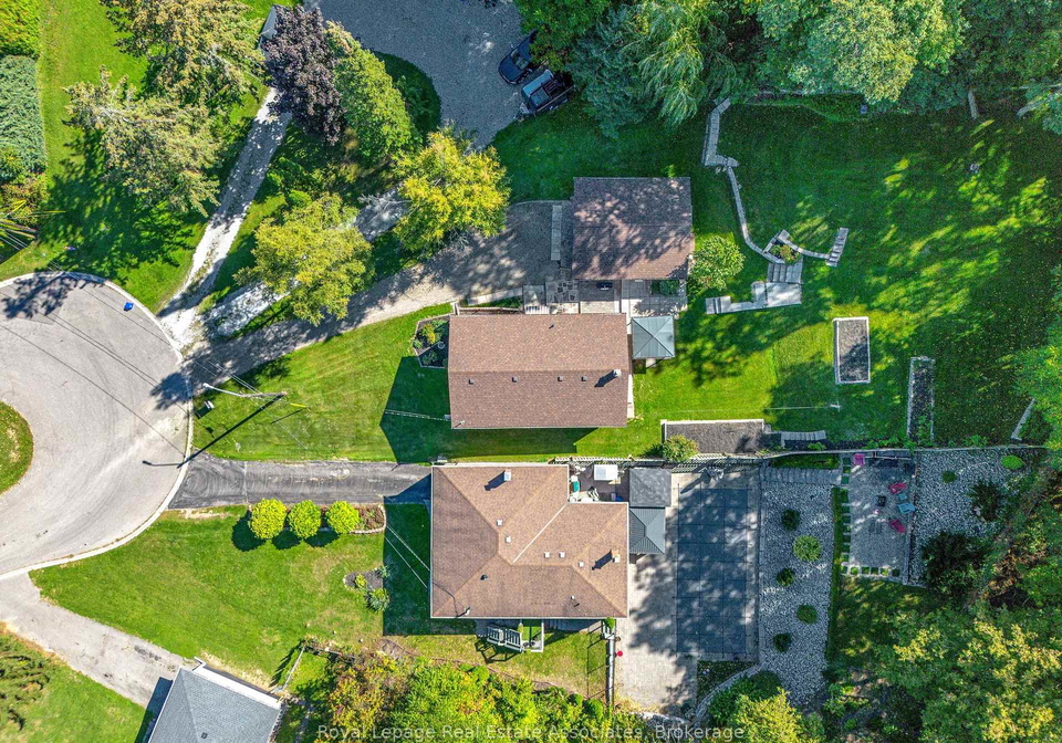 116-park-street-e-halton-hills-ontario-w12877780