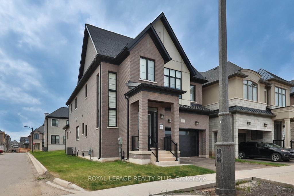 1327-wheat-boom-drive-oakville-ontario-w12877812