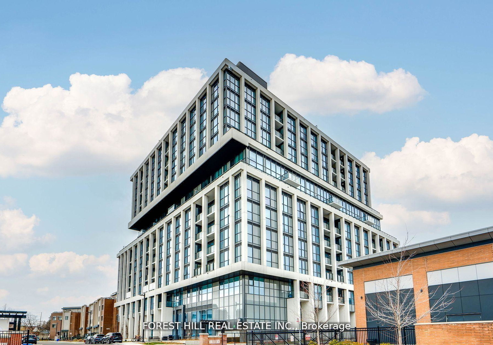 1063-douglas-mccurdy-comm-circle-mississauga-ontario-w12877938