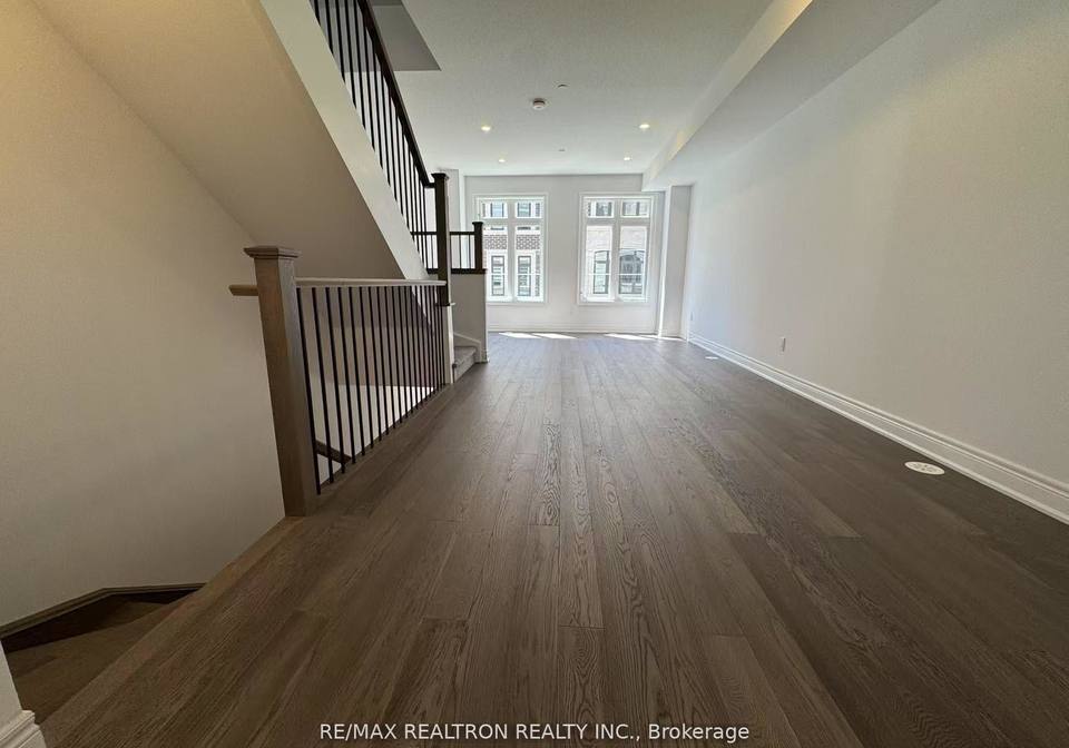 260-melody-common-oakville-ontario-w12878174