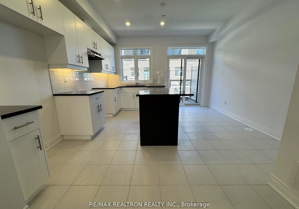 260-melody-common-oakville-ontario-w12878174