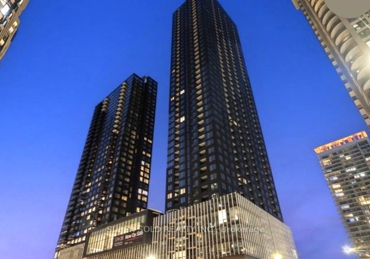 395-square-one-drive-mississauga-ontario-w12878220