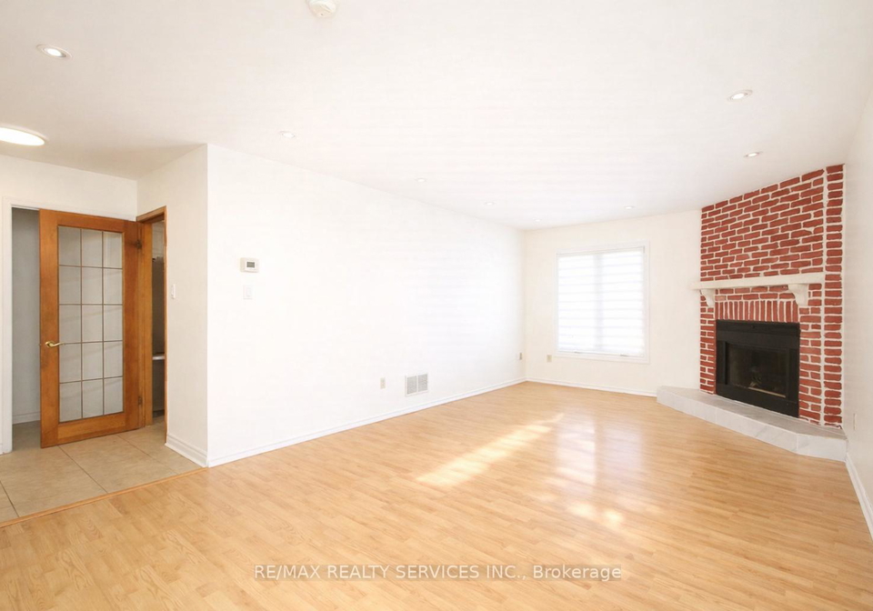 35-ceremonial-drive-mississauga-ontario-w12878442