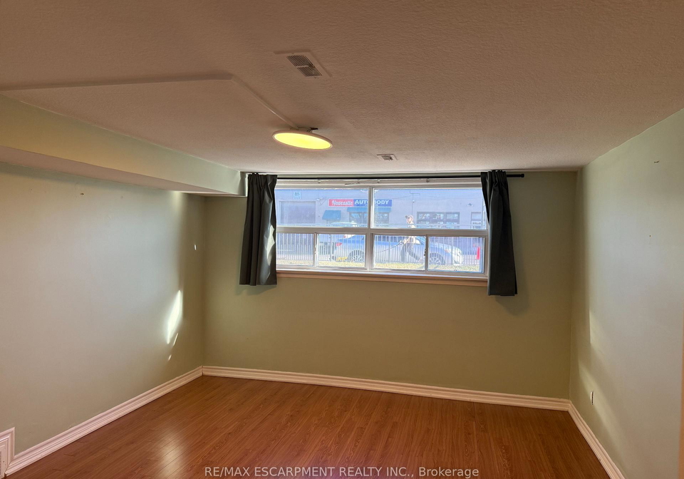 122-portland-street-etobicoke-ontario-w12878478