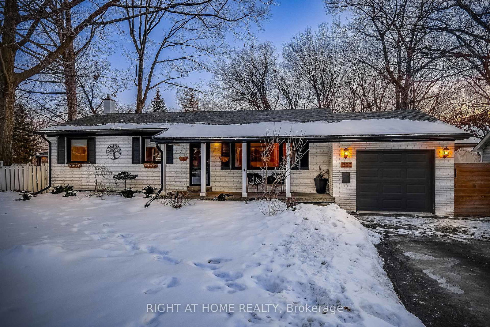 1300-princeton-crescent-burlington-ontario-w12878690