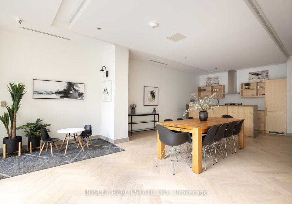38-howard-park-avenue-toronto-ontario-w12878742