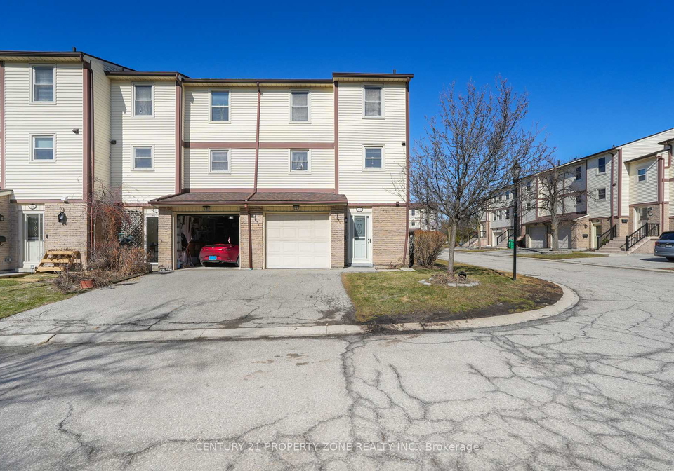 73copenhagen-road-mississauga-ontario-w12878804