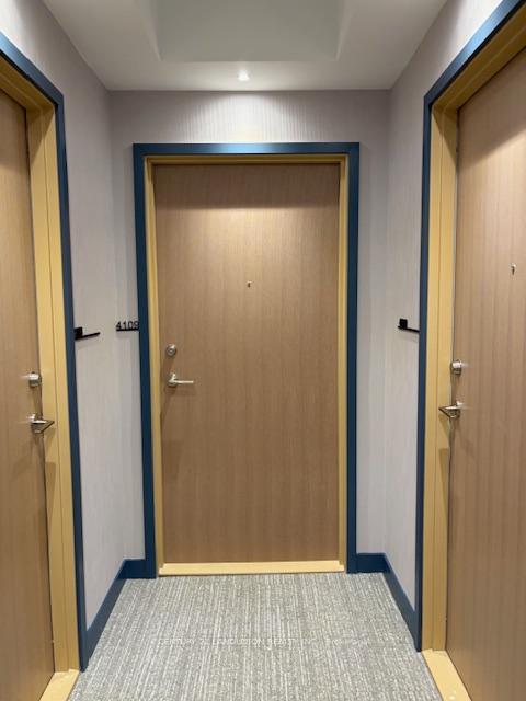 395-square-one-drive-mississauga-ontario-w12878900