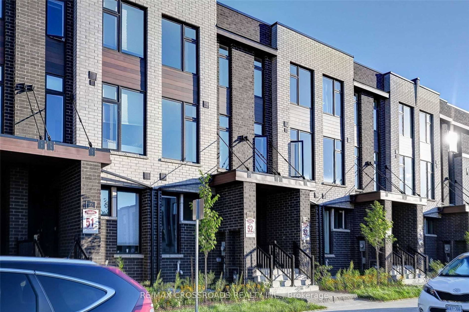 37-creekbank-road-north-york-ontario-w12879318