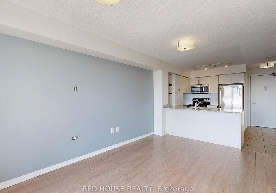 800-lawrence-avenue-w-north-york-ontario-w12879378