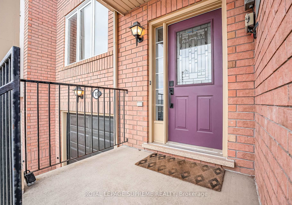 19-seed-house-lane-halton-hills-ontario-w12879592