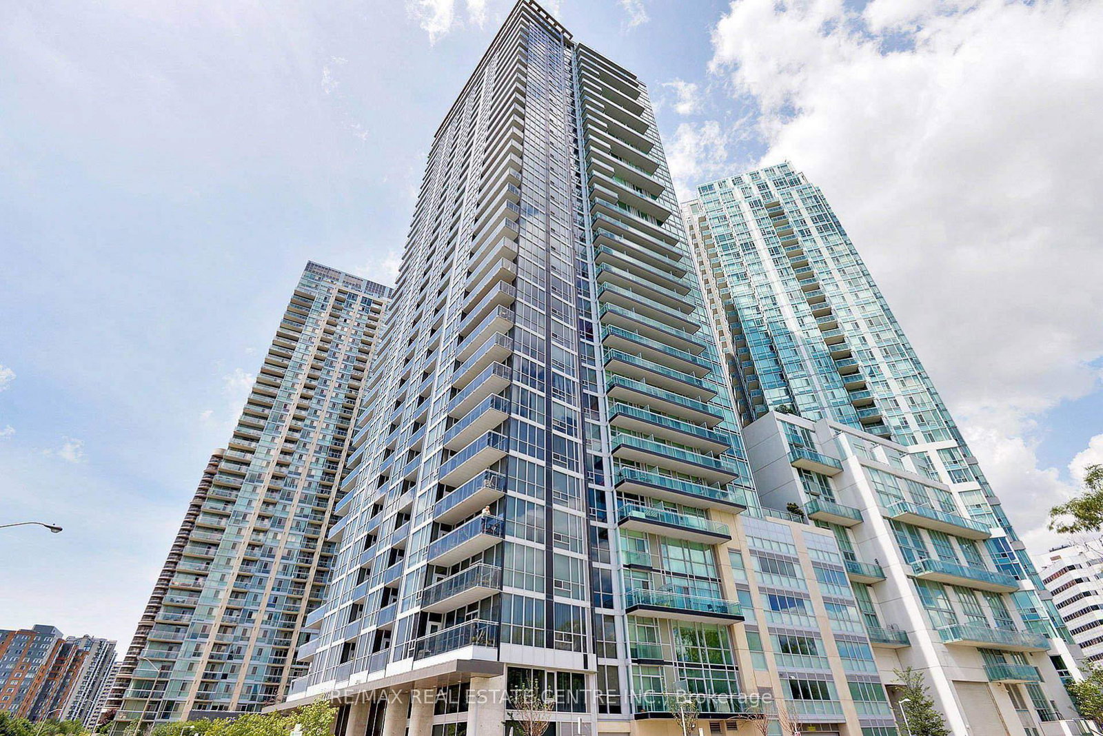 223-webb-drive-mississauga-ontario-w12880124