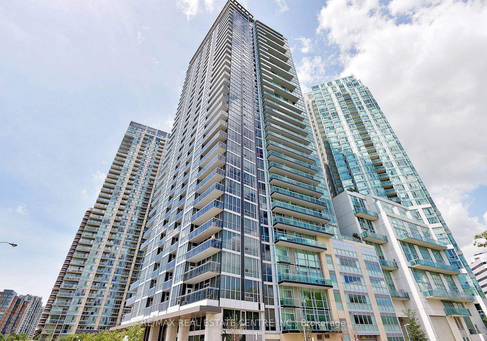 223-webb-drive-mississauga-ontario-w12880124