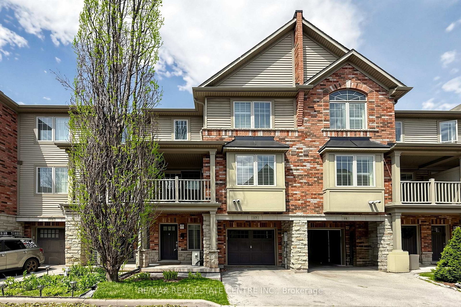 362-plains-road-e-burlington-ontario-w12880470