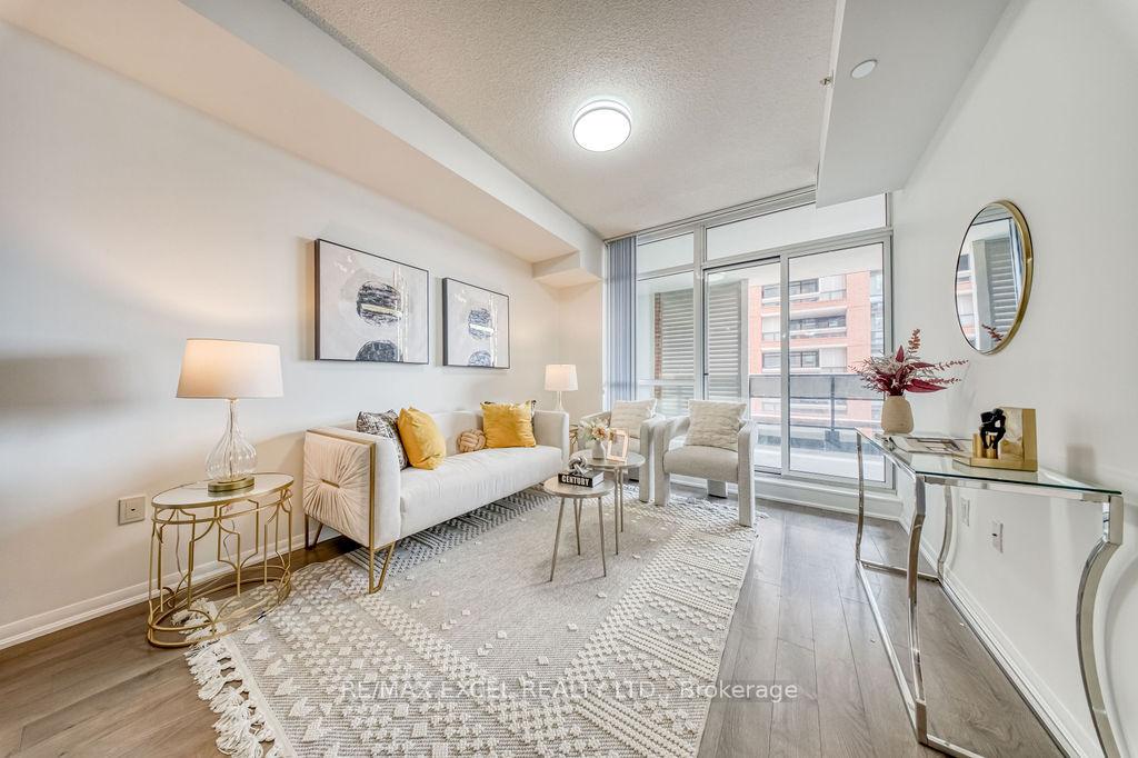 3091-dufferin-street-north-york-ontario-w12880498