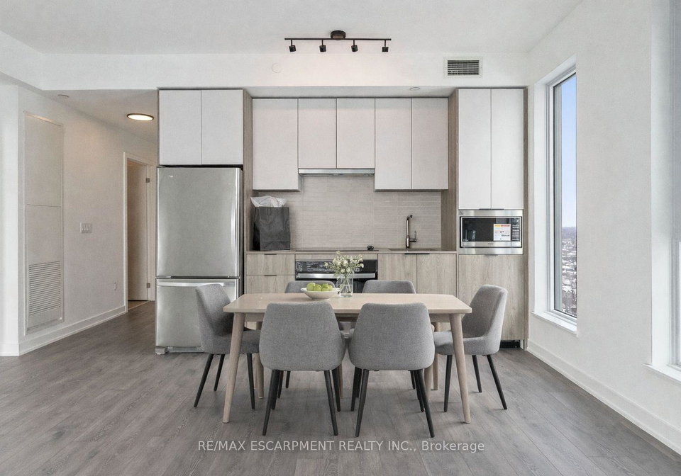 1007-the-queensway-etobicoke-ontario-w12880538