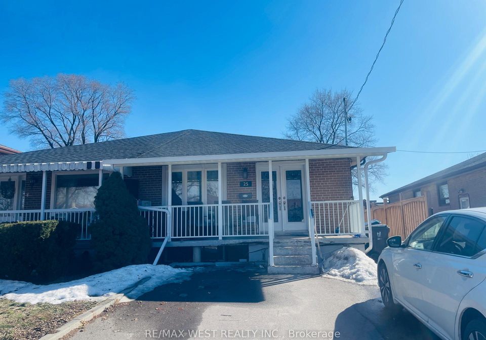 25-coronado-court-york-ontario-w12880840