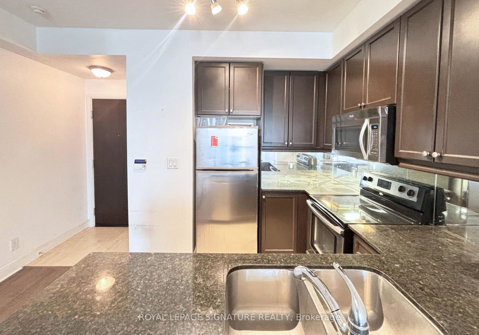 50-absolute-avenue-mississauga-ontario-w12880942