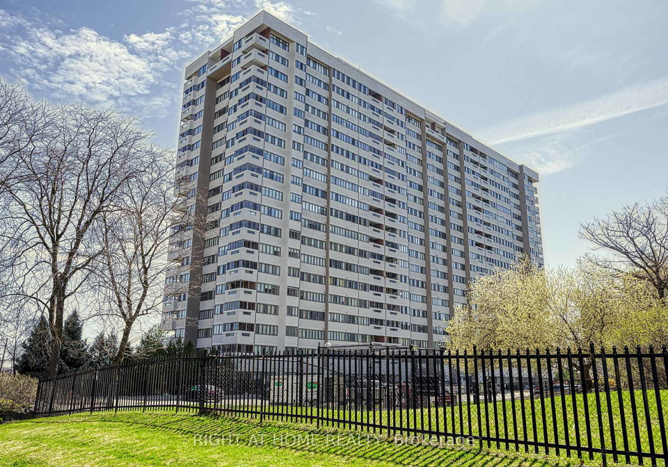 1580-mississauga-valley-boulevard-mississauga-ontario-w12881108