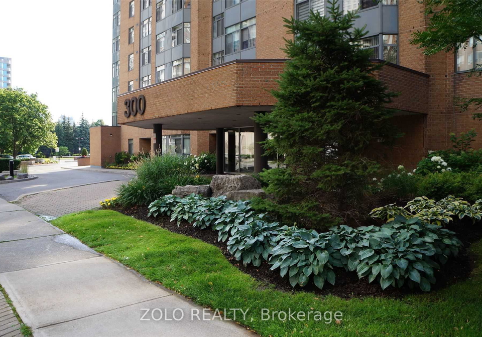 300-webb-drive-mississauga-ontario-w12881230