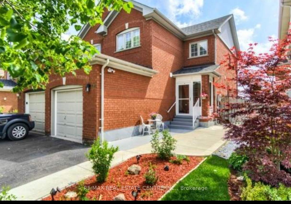 296-pressed-brick-drive-brampton-ontario-w12881980