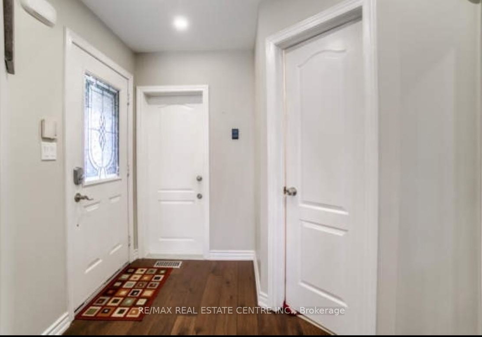 296-pressed-brick-drive-brampton-ontario-w12881980