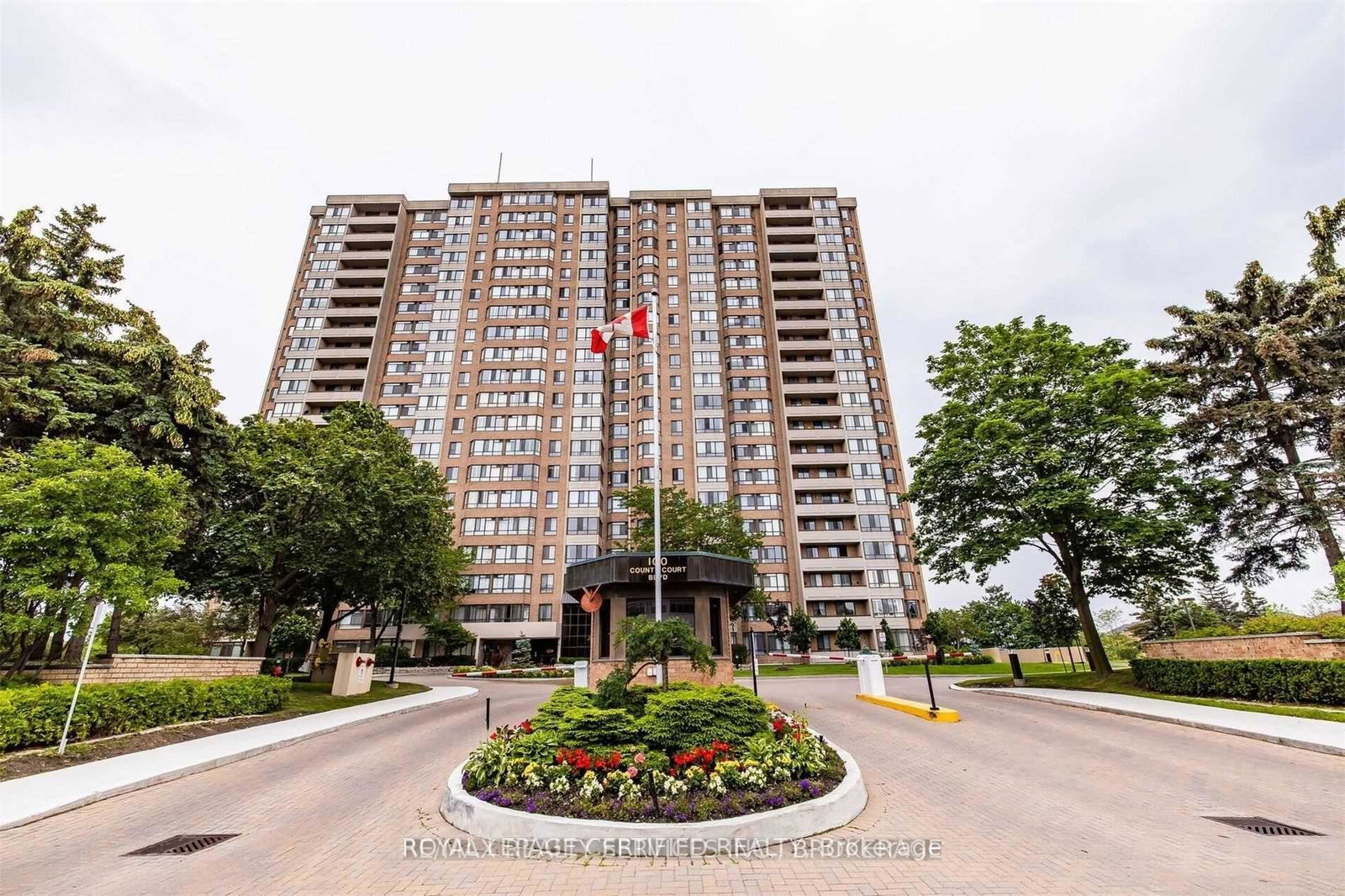 100-county-court-boulevard-brampton-ontario-w12882322