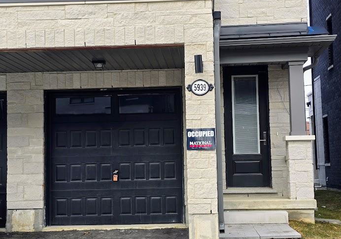 5939-saigon-street-mississauga-ontario-w12882532