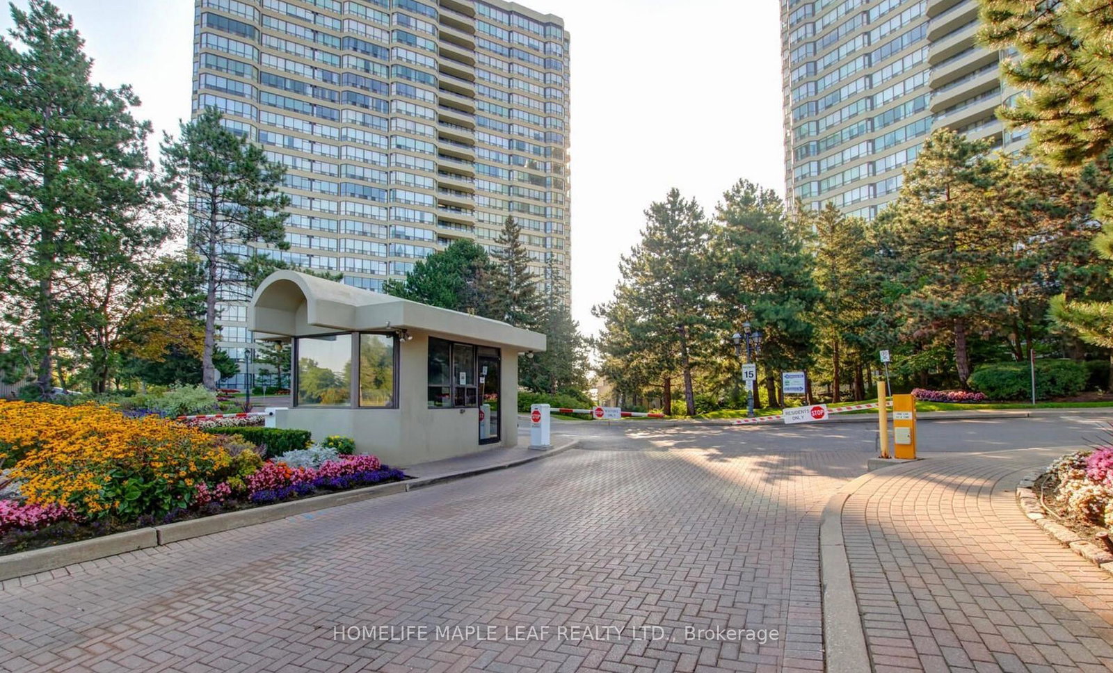 24-hanover-road-brampton-ontario-w12882534