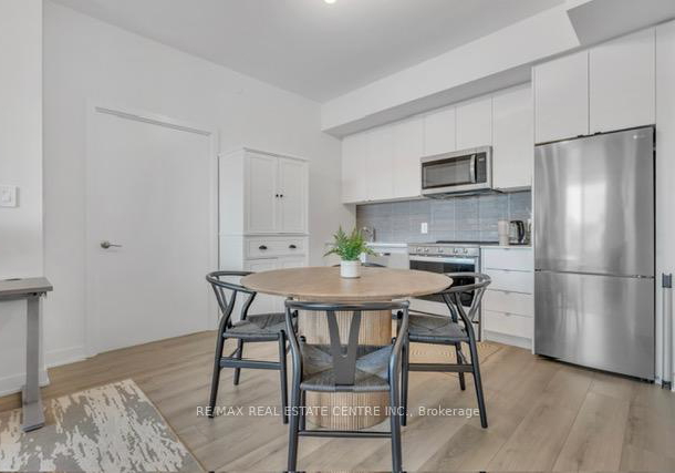 1440-clarriage-court-milton-ontario-w12882876