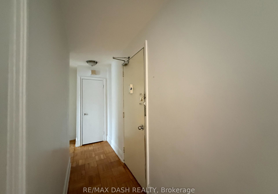 69-old-mill-terrace-etobicoke-ontario-w12883262