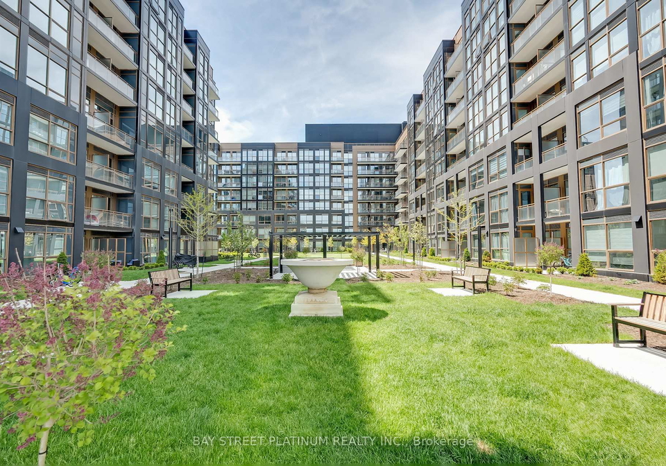 2343-khalsa-gate-oakville-ontario-w12884200