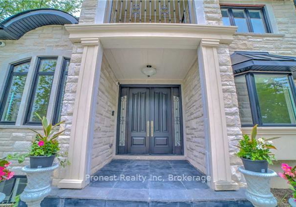 53-eaglewood-boulevard-mississauga-ontario-w12884284