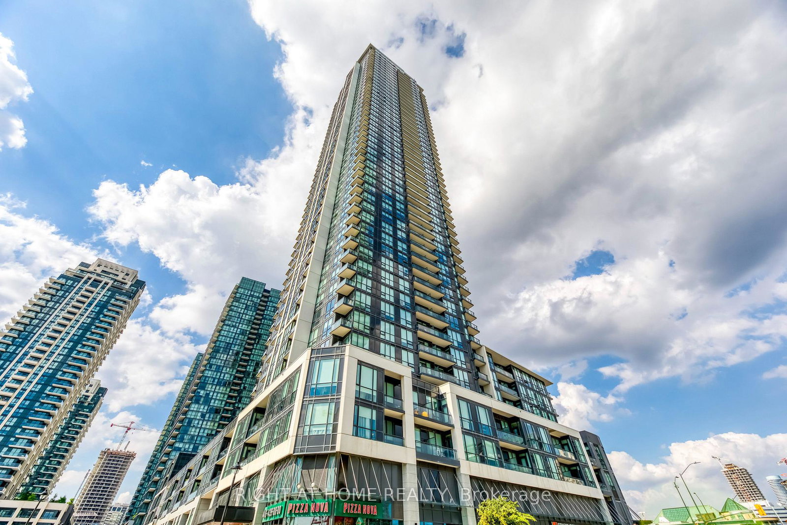 4011-brickstone-mews-mississauga-ontario-w12884454