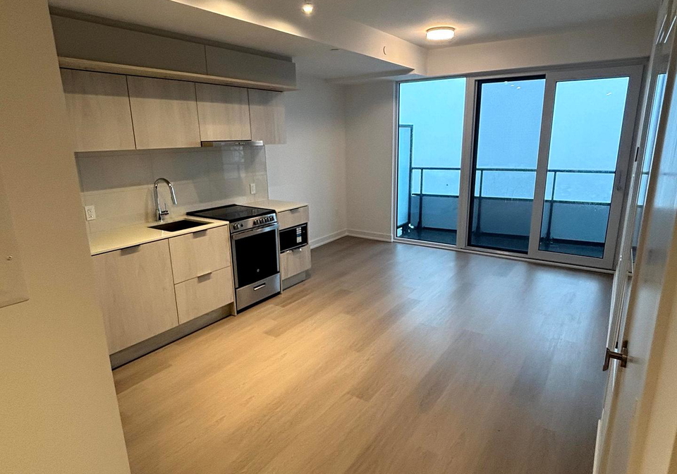 448-burnhamthorpe-road-w-mississauga-ontario-w12884516