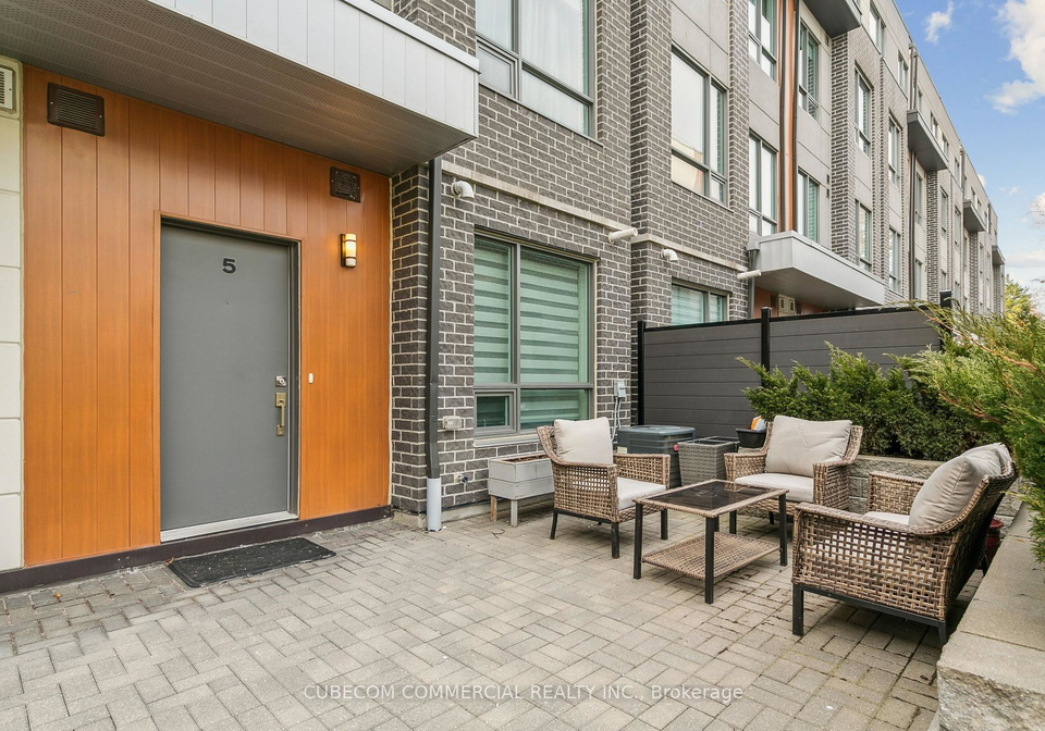 650-atwater-avenue-mississauga-ontario-w12884598