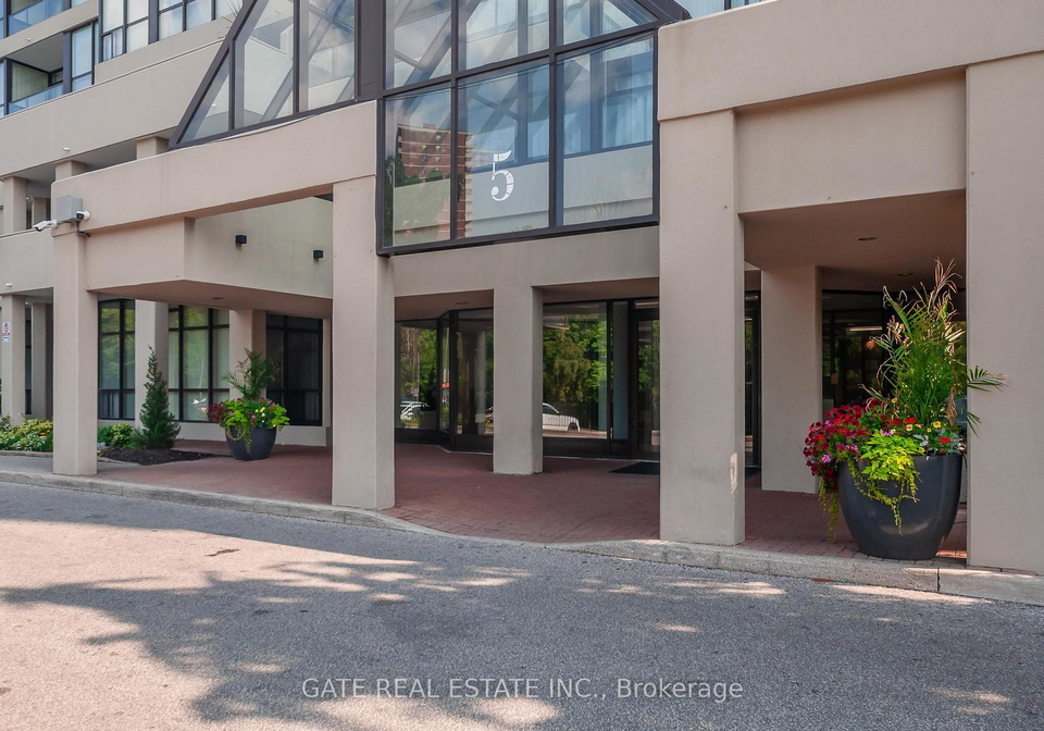 5-rowntree-road-etobicoke-ontario-w12884632