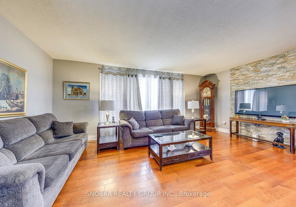 22-coolhurst-drive-etobicoke-ontario-w12885254