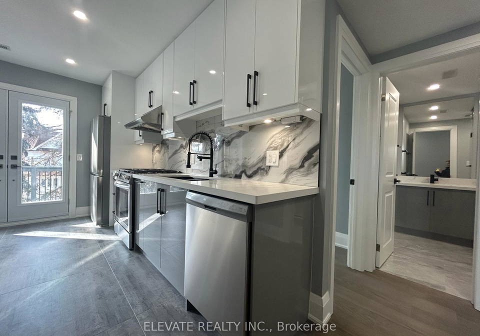 25-dorval-road-n-toronto-ontario-w12885264