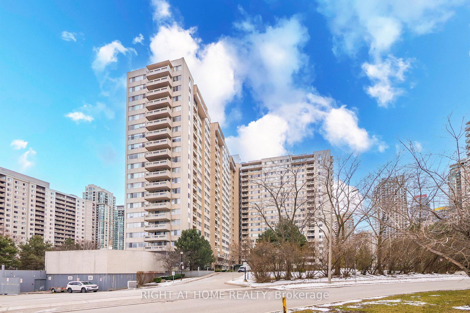 3590-kaneff-crescent-mississauga-ontario-w12885300