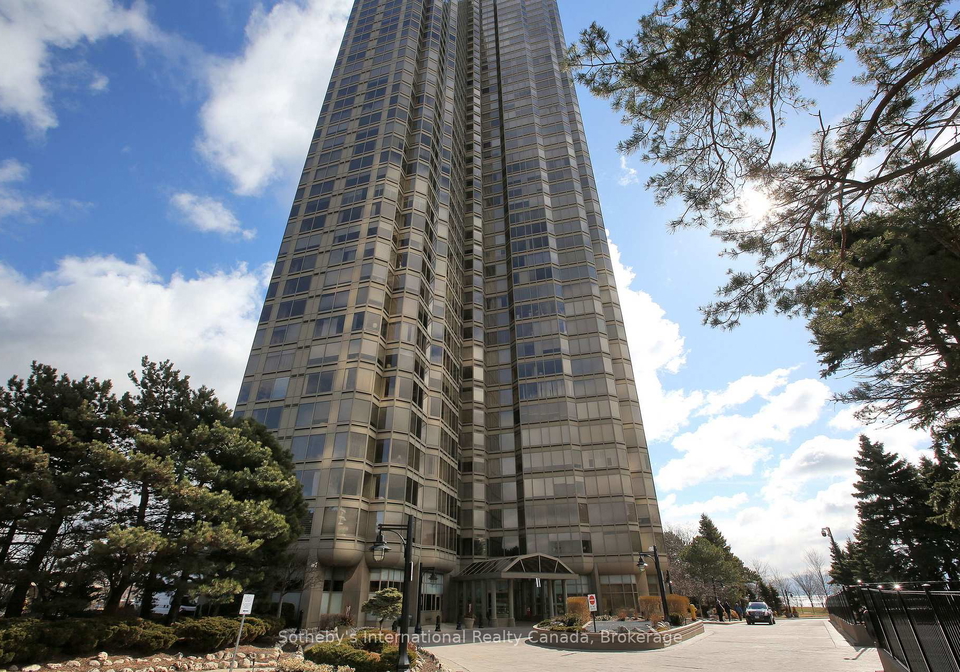 1-palace-pier-court-etobicoke-ontario-w12885638