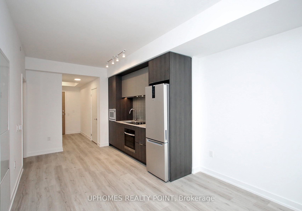 395-square-one-drive-mississauga-ontario-w12885726