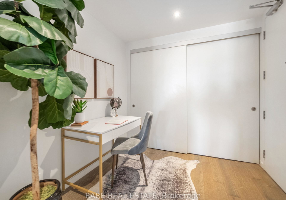 383-sorauren-avenue-toronto-ontario-w12885944