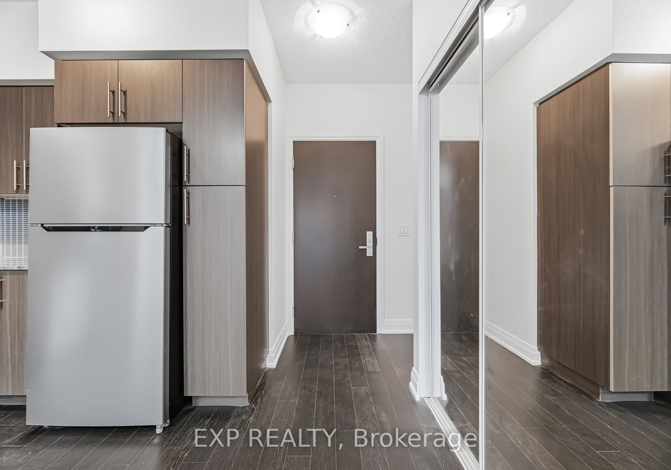 65-speers-road-oakville-ontario-w12886160