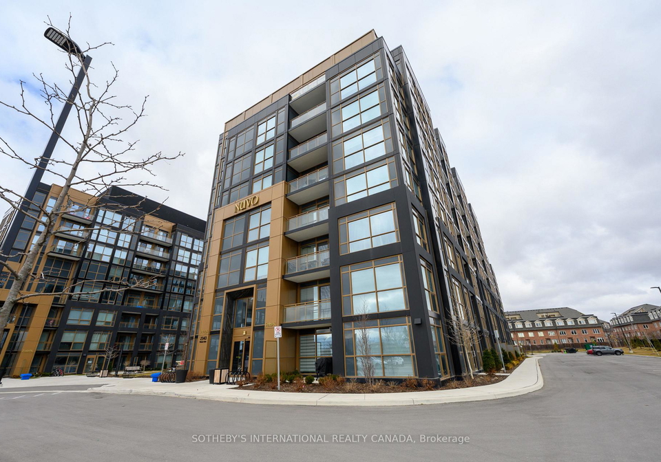 2343-khalsa-gate-oakville-ontario-w12886180