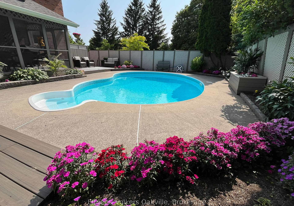 1433-kathleen-crescent-oakville-ontario-w12886298
