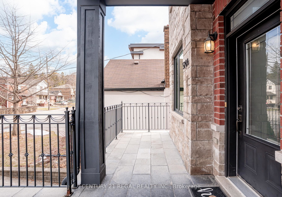 524a-mcroberts-avenue-toronto-ontario-w12886396