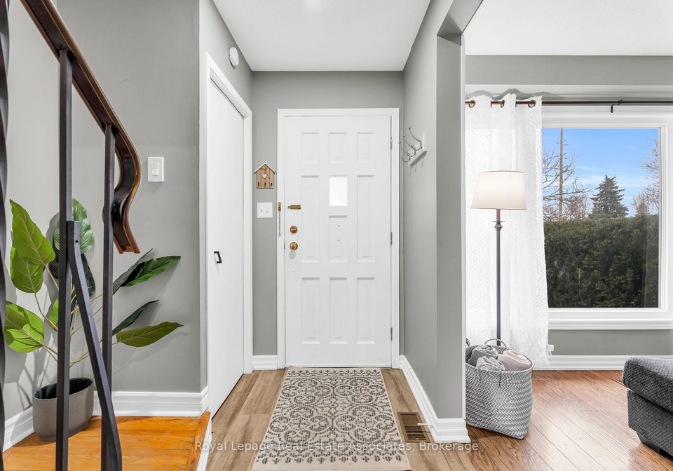20-mountainview-road-s-halton-hills-ontario-w12886620