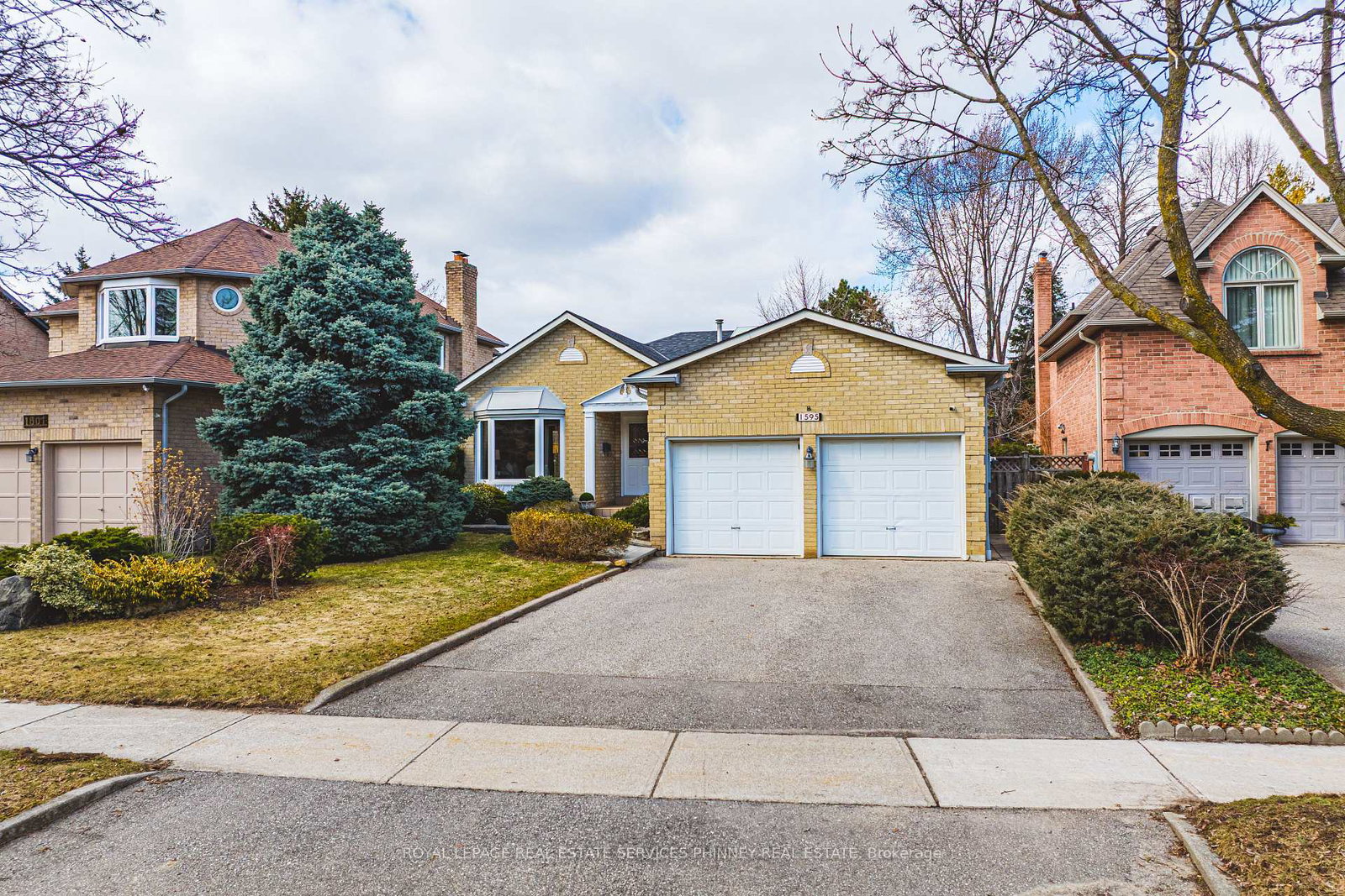 1595-flamborough-circle-mississauga-ontario-w12886628